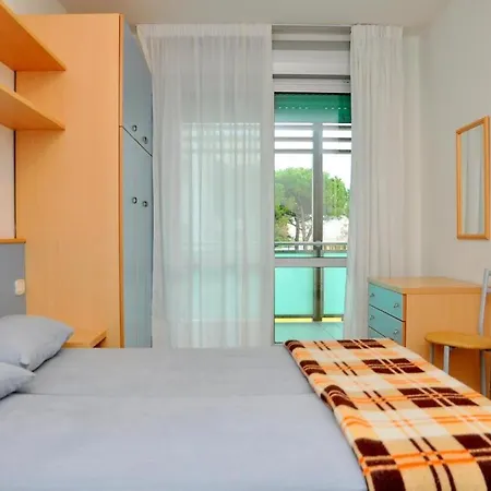 Bright Flat Next To The In - Beahost